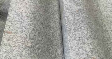 天水芙蓉白S型拉丝面路沿石