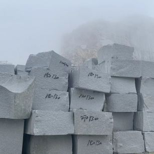 天水芝麻白花岗石