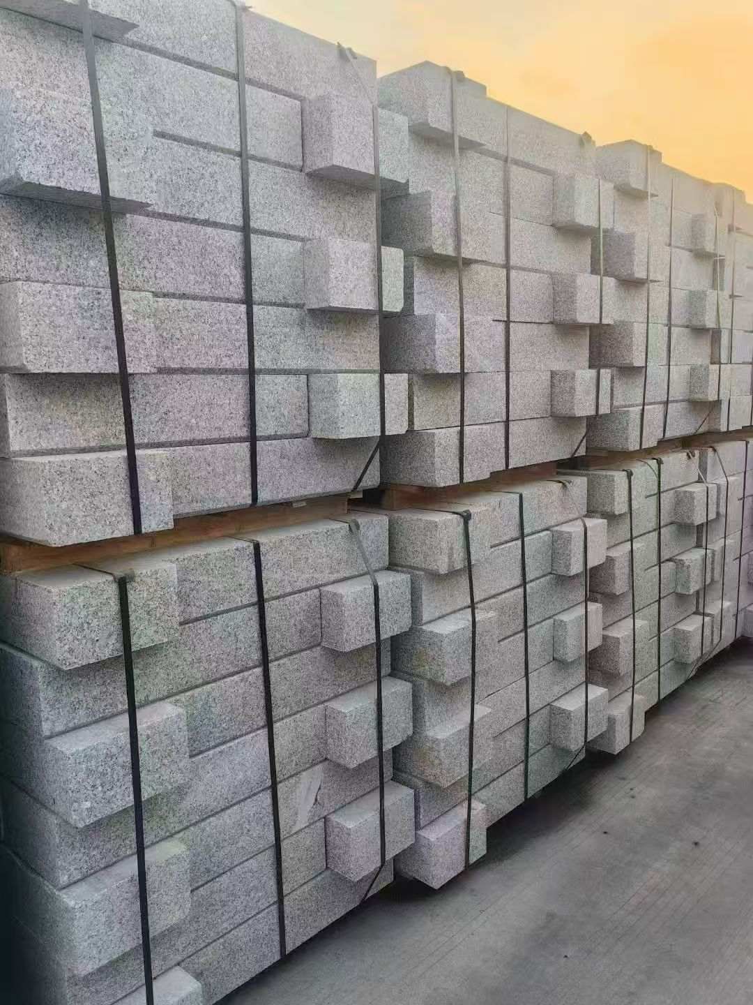 天水 芝麻白路沿石